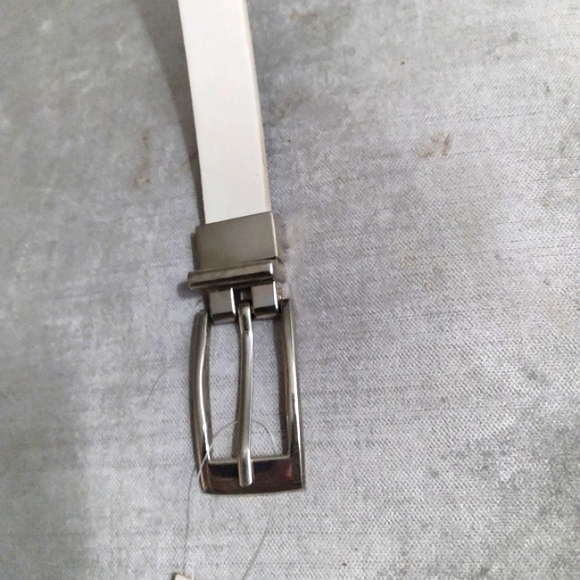 Reversible Belt - Picture 5 of 6